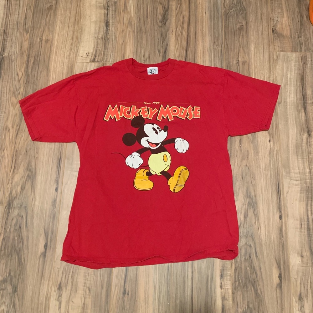 Vintage Mickey Mouse shirt